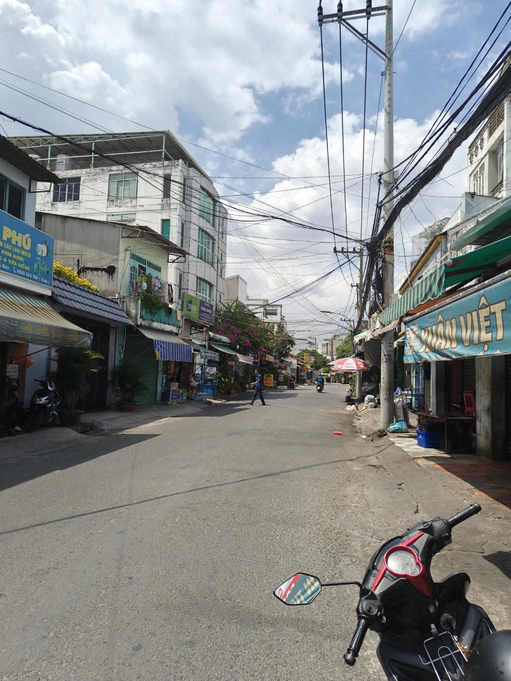 i9n-5EEF8100-m8453pdm_42_10